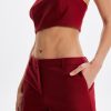 Noami Short 9